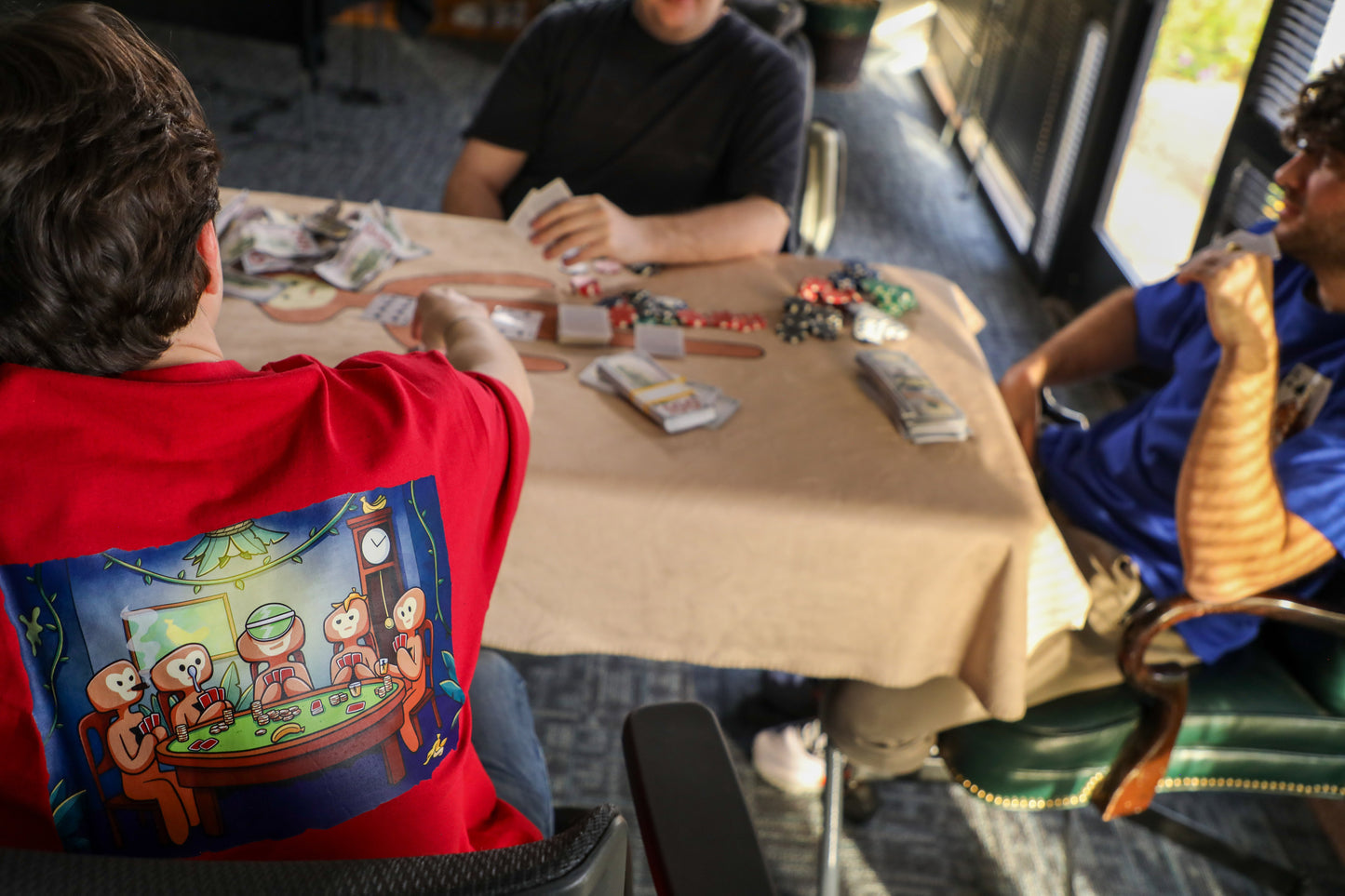 Monkes Playing Poker T-Shirt